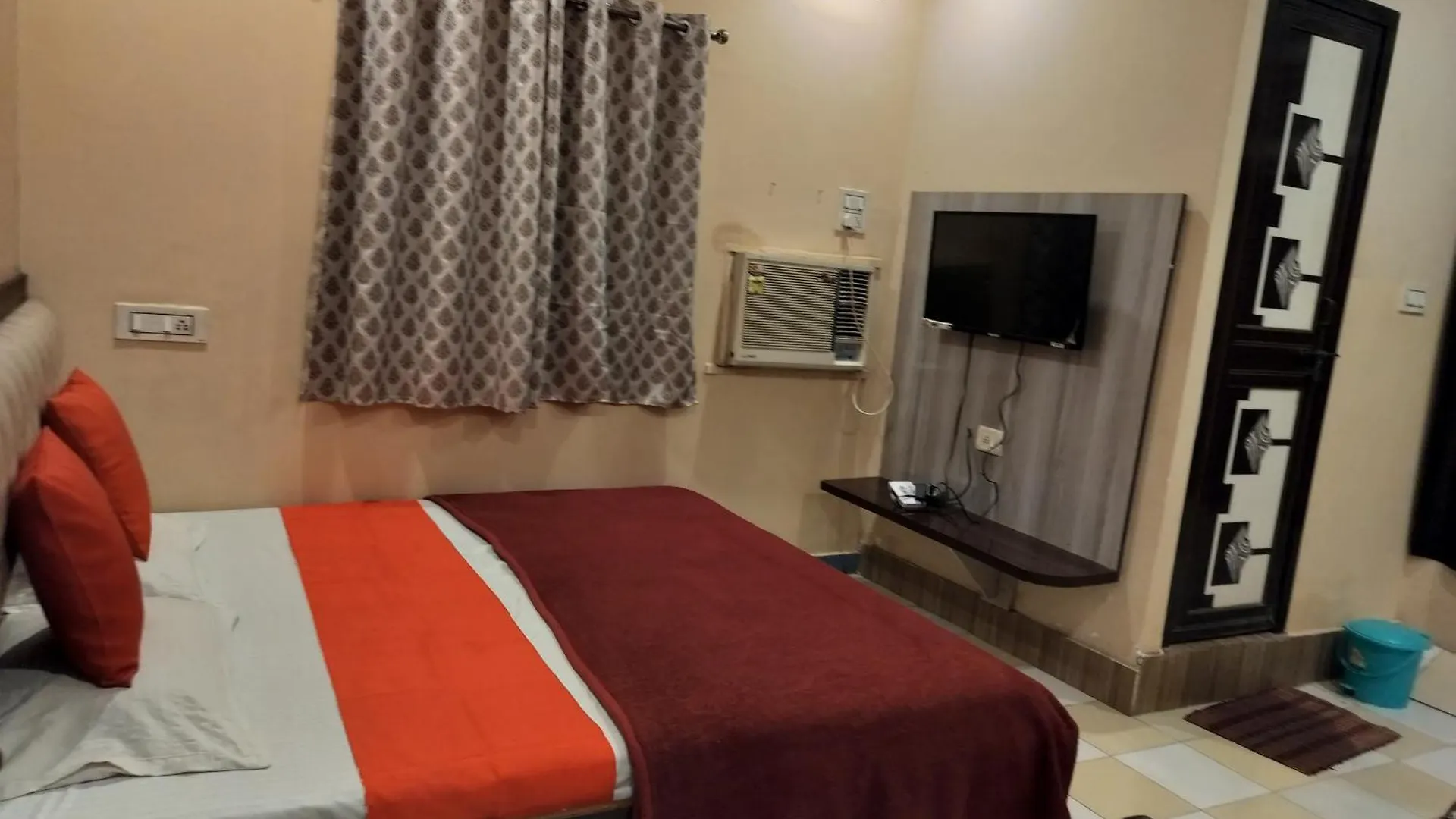 Bliss Guest House Assi Ghat Varanasi India